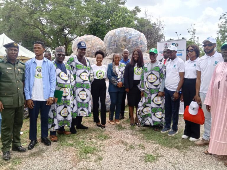 Age Green Campaign Initiative and Ministry of Environment